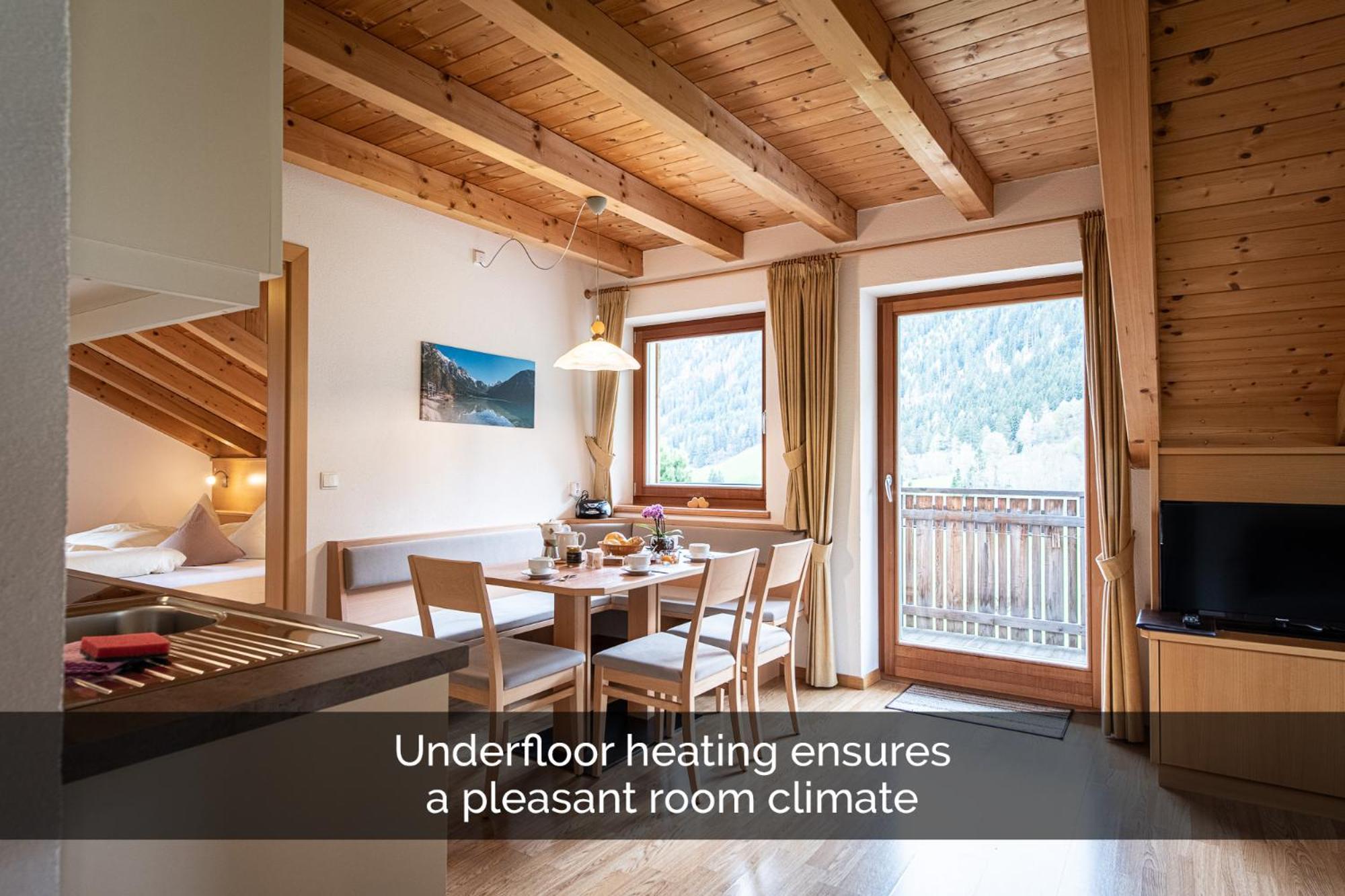 Apartments Nature Apis Landheim アンテルセルヴァ・ディ・メッツォ エクステリア 写真